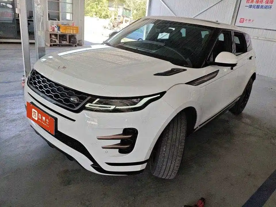Land Rover Evoque 2021