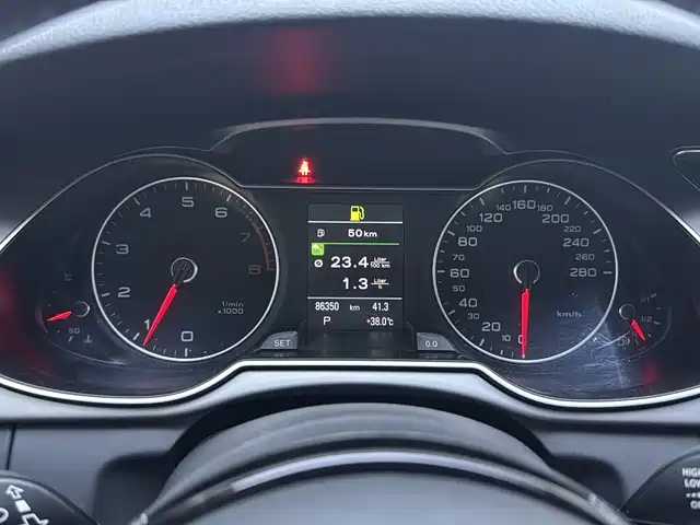 Audi A4 (Import) — миниатюра 13