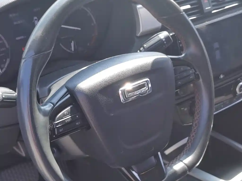 Qoros Qoros 3 — миниатюра 5