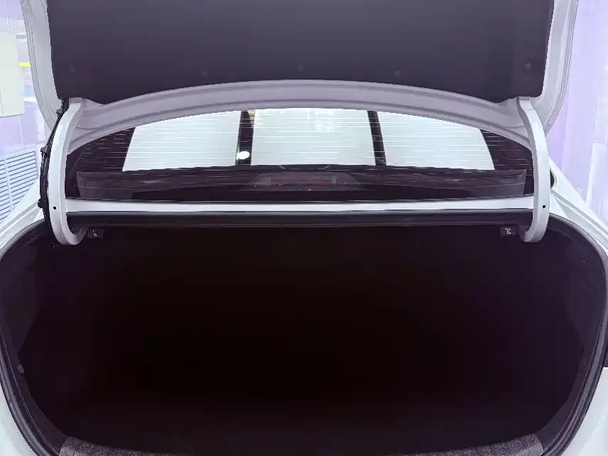 Kia K3 — миниатюра 17
