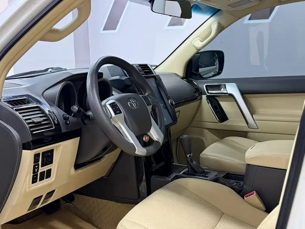 Toyota Prado (Import) — миниатюра 7