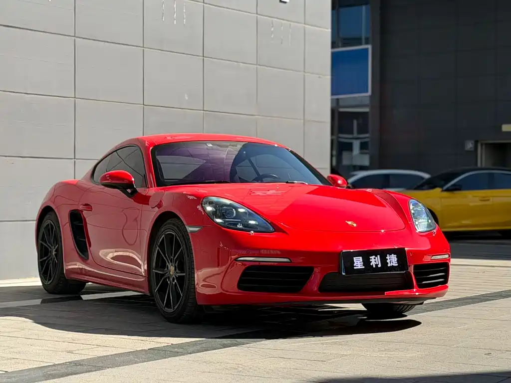 PORSCHE 718