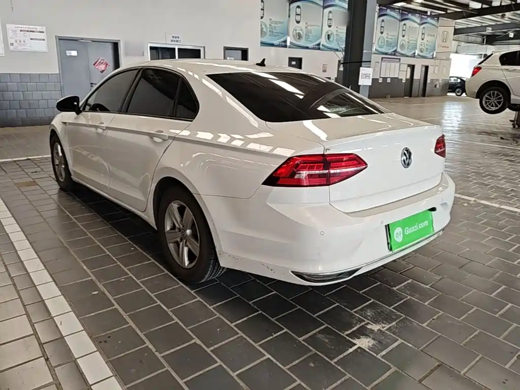 Volkswagen Lamando — миниатюра 5