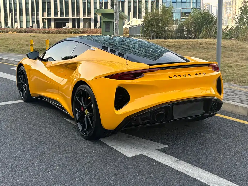 LOTUS SPORTS CAR EMIRA