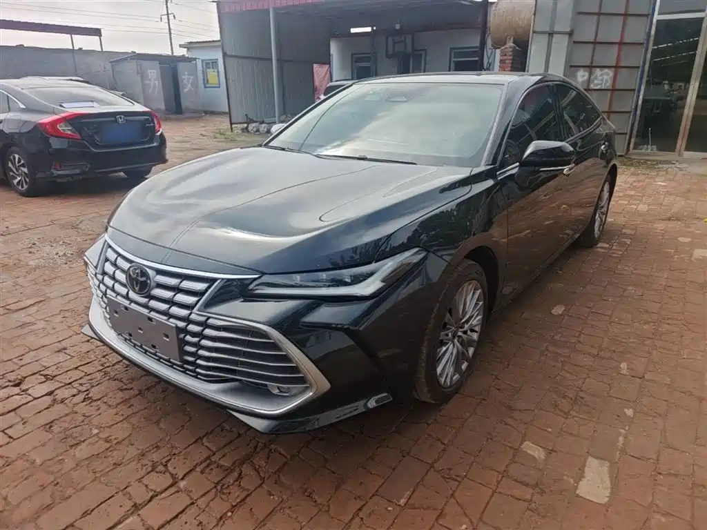 Toyota Avalon 2025