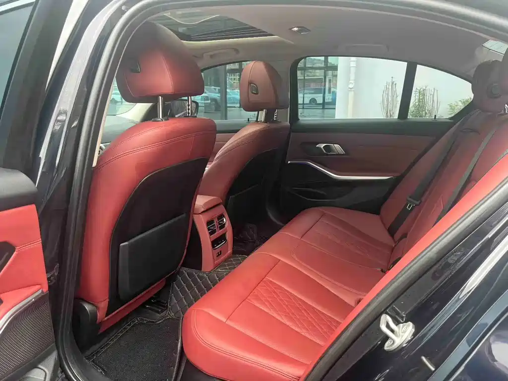 BMW 3 Series 3 2022 325i M Sport