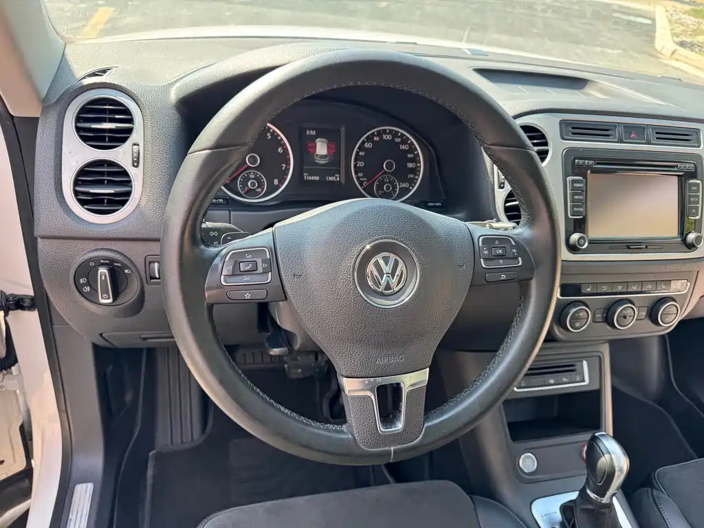 Volkswagen Tiguan — миниатюра 9