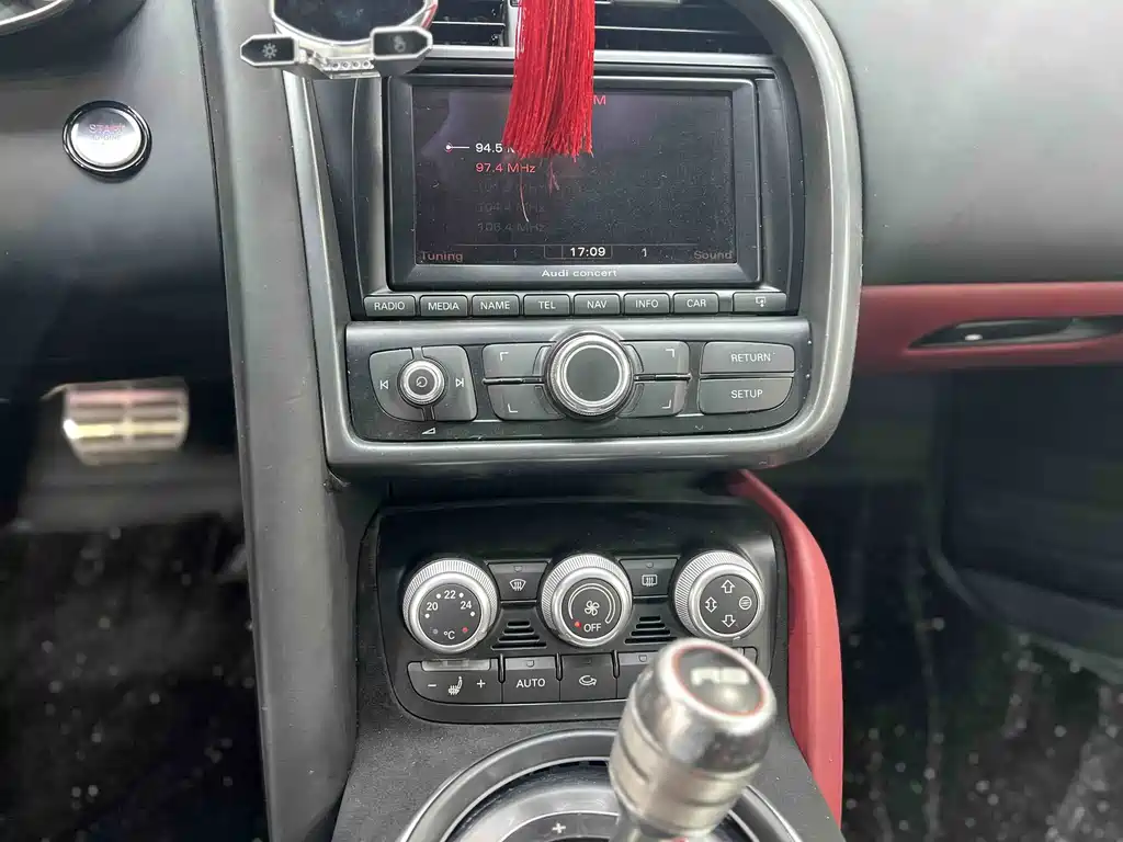 Audi R8 — миниатюра 27