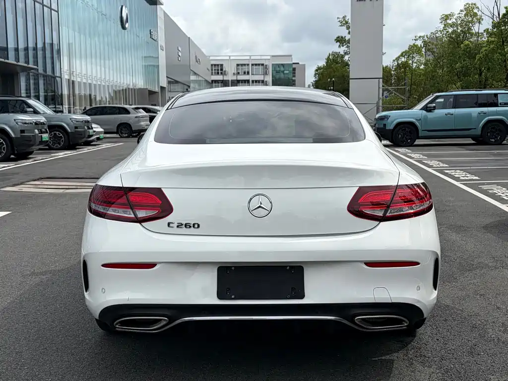 Mercedes-Benz C-Class (Import) — миниатюра 16