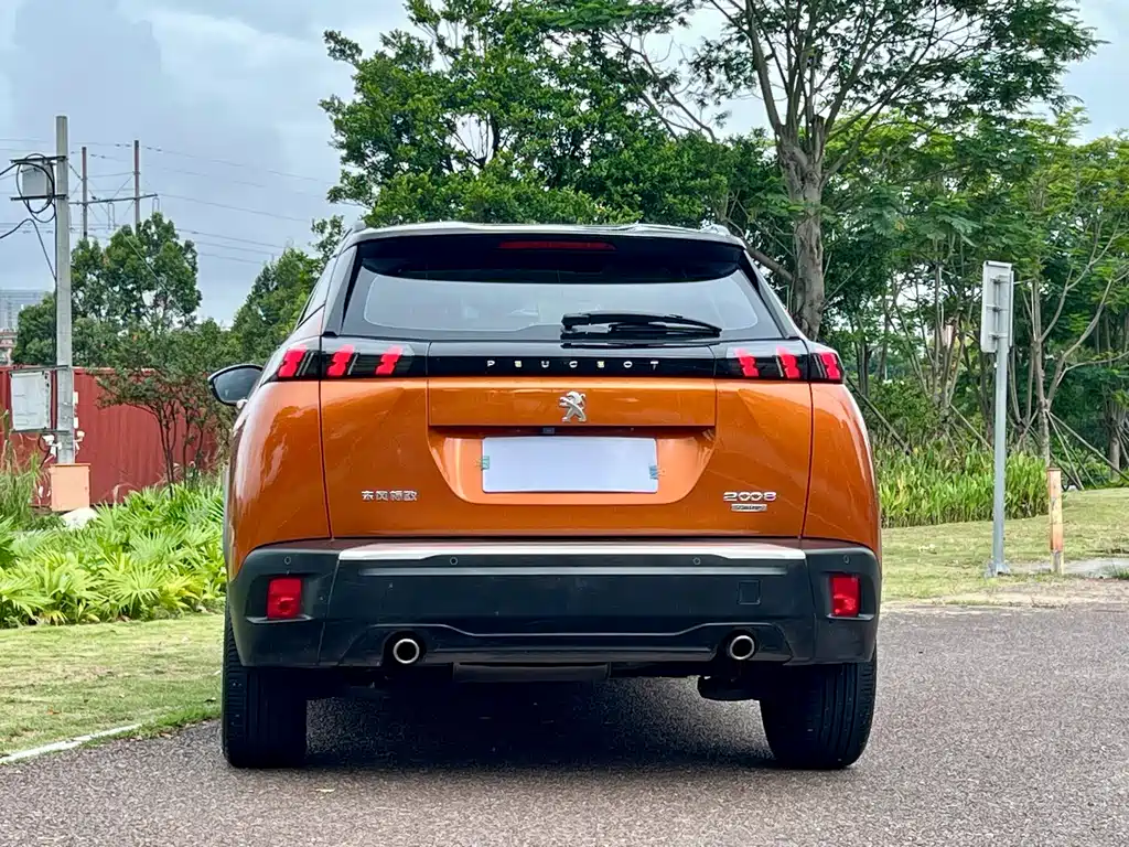 Peugeot 2008 — миниатюра 8