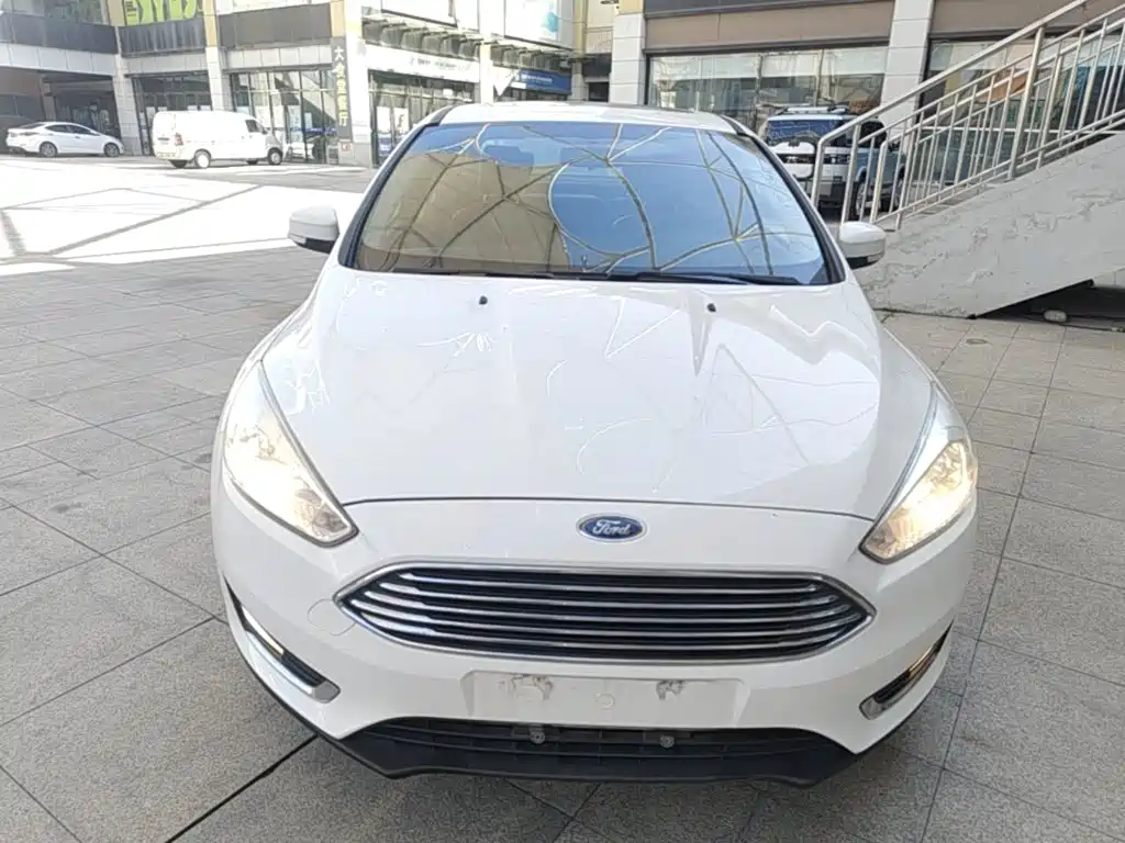 Ford Focus — миниатюра 3