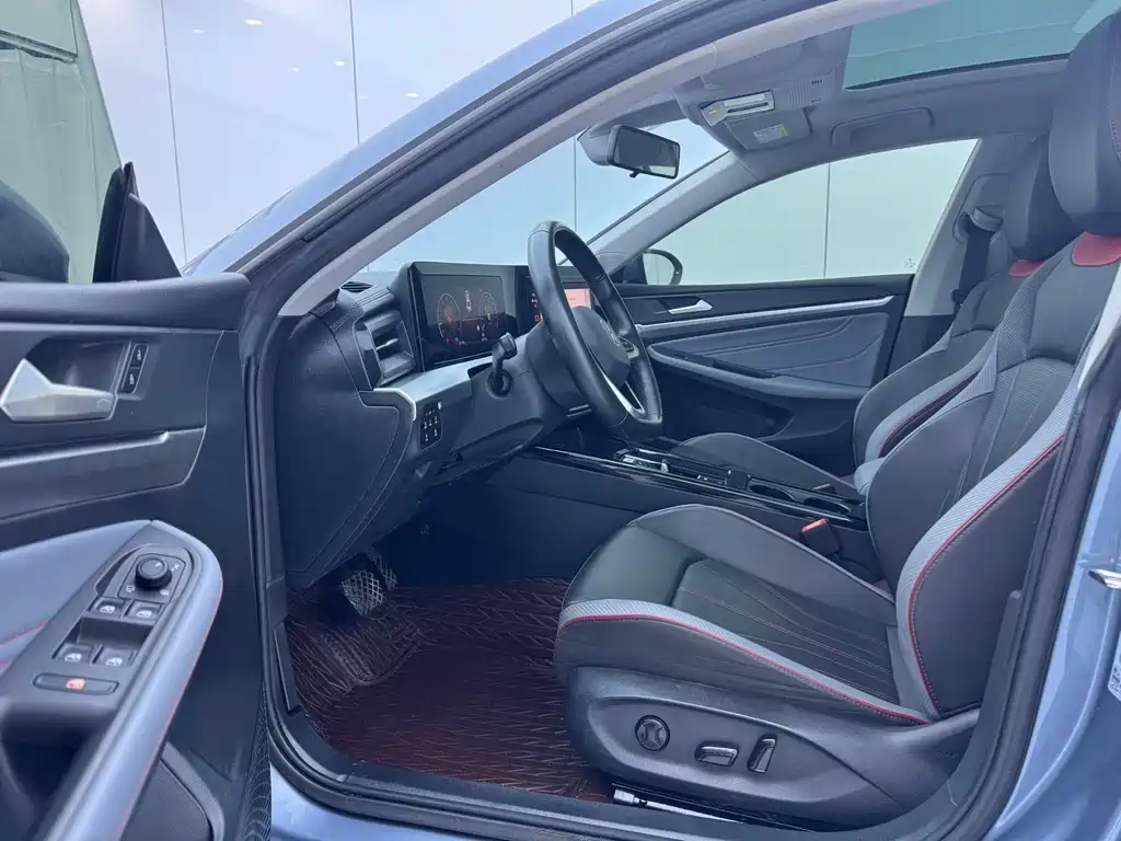 Volkswagen Lamando — миниатюра 7