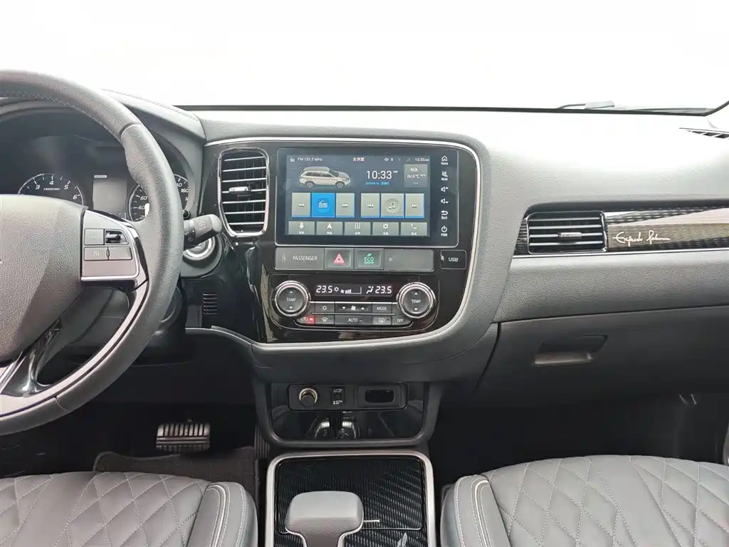 Mitsubishi Outlander 2.4L 4WD Enjoy Edition 7 seats, фото 16