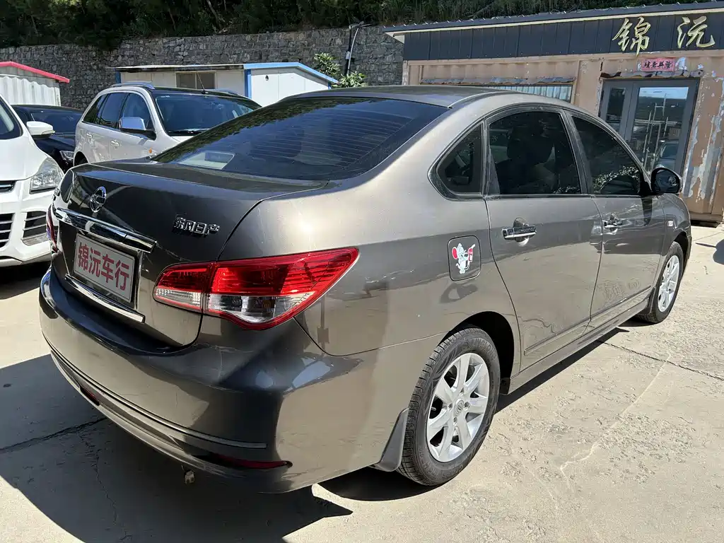 Nissan Sylphy — миниатюра 7