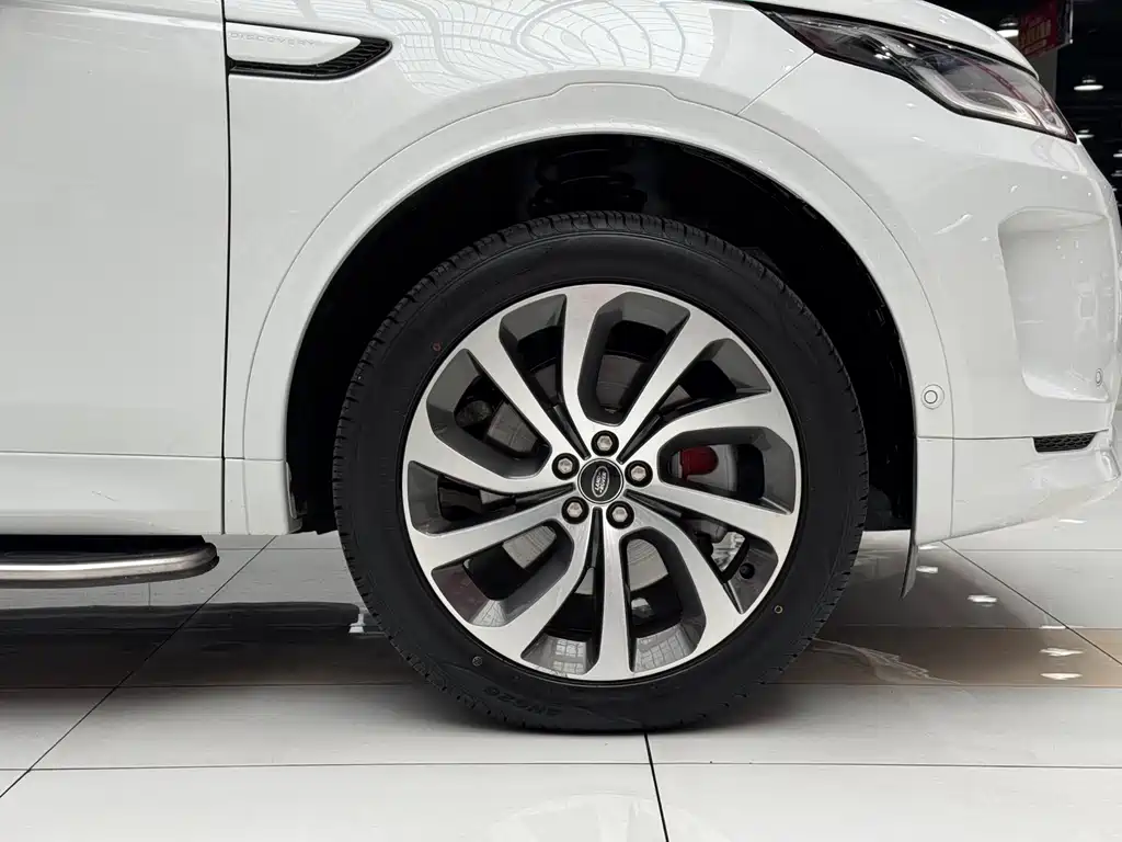 LAND ROVER DISCOVER SPORTS