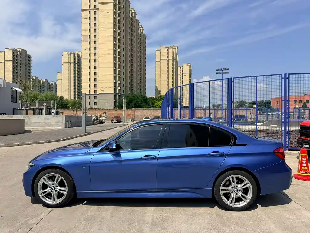 BMW 3 Series — миниатюра 3