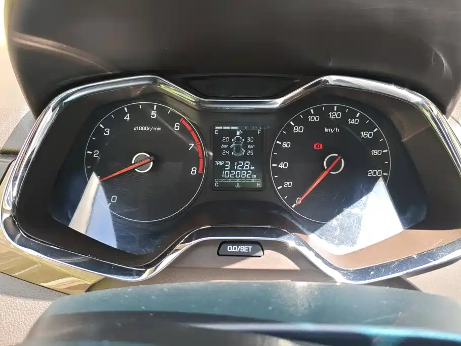 Baojun 310W — миниатюра 14