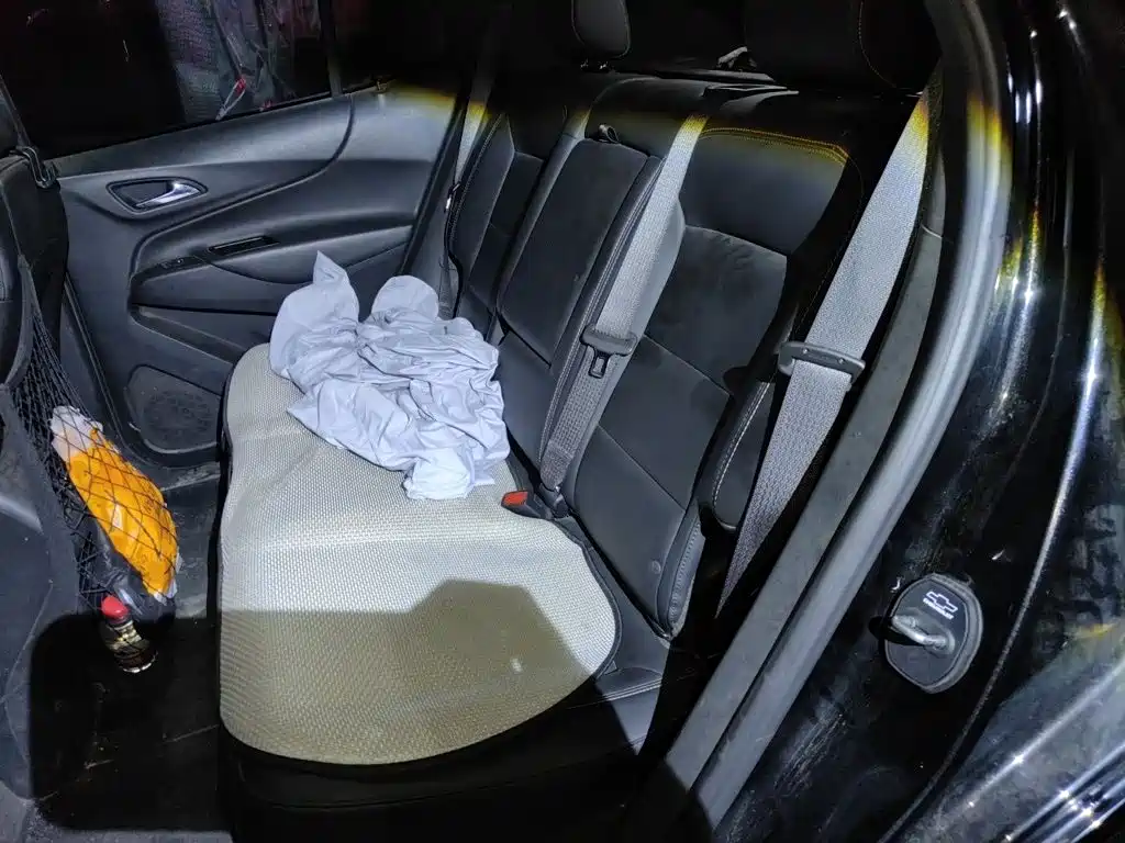 Chevrolet Equinox — миниатюра 15