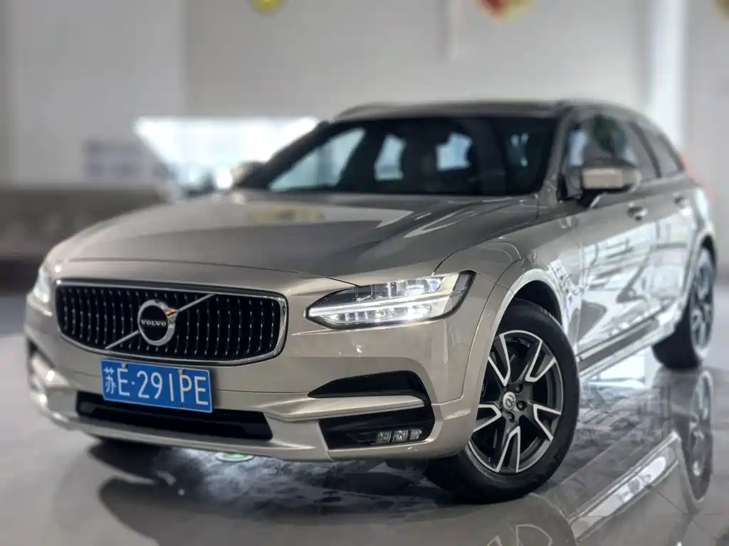 Volvo V90 — миниатюра 3