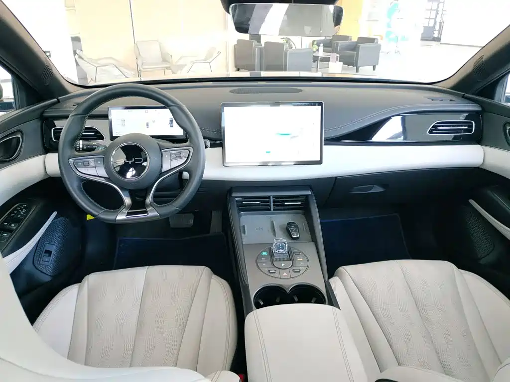 BYD Seal 06 — миниатюра 10