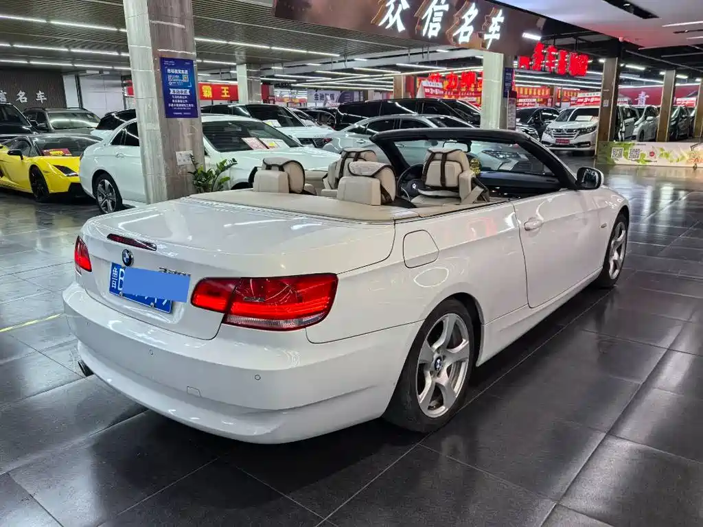 BMW 3 Series 3 2011 320i