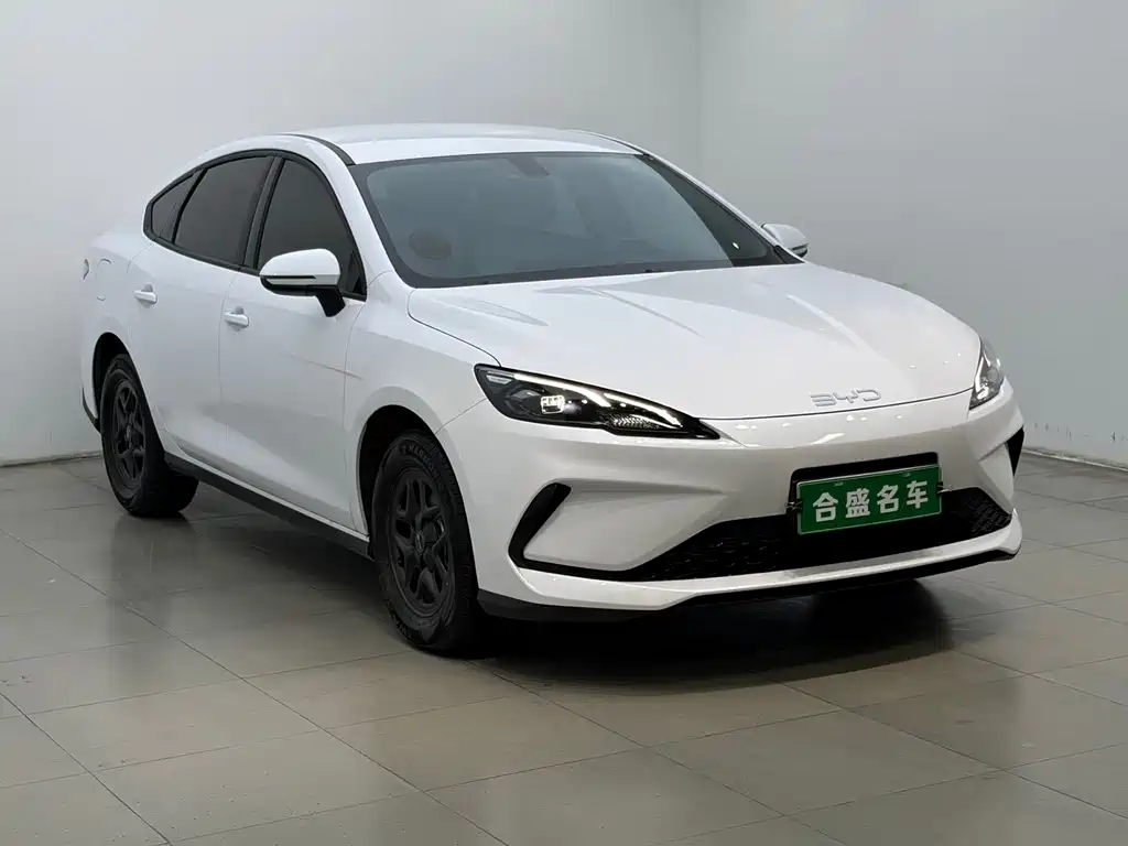 BYD Seal 05 DM-i — миниатюра 3