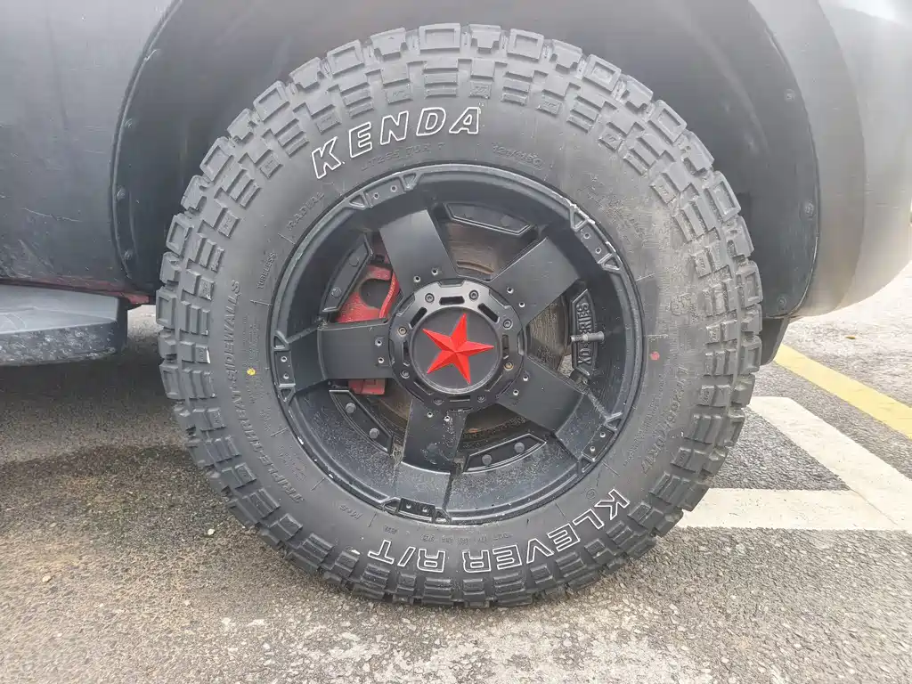 Ford Everest — миниатюра 4