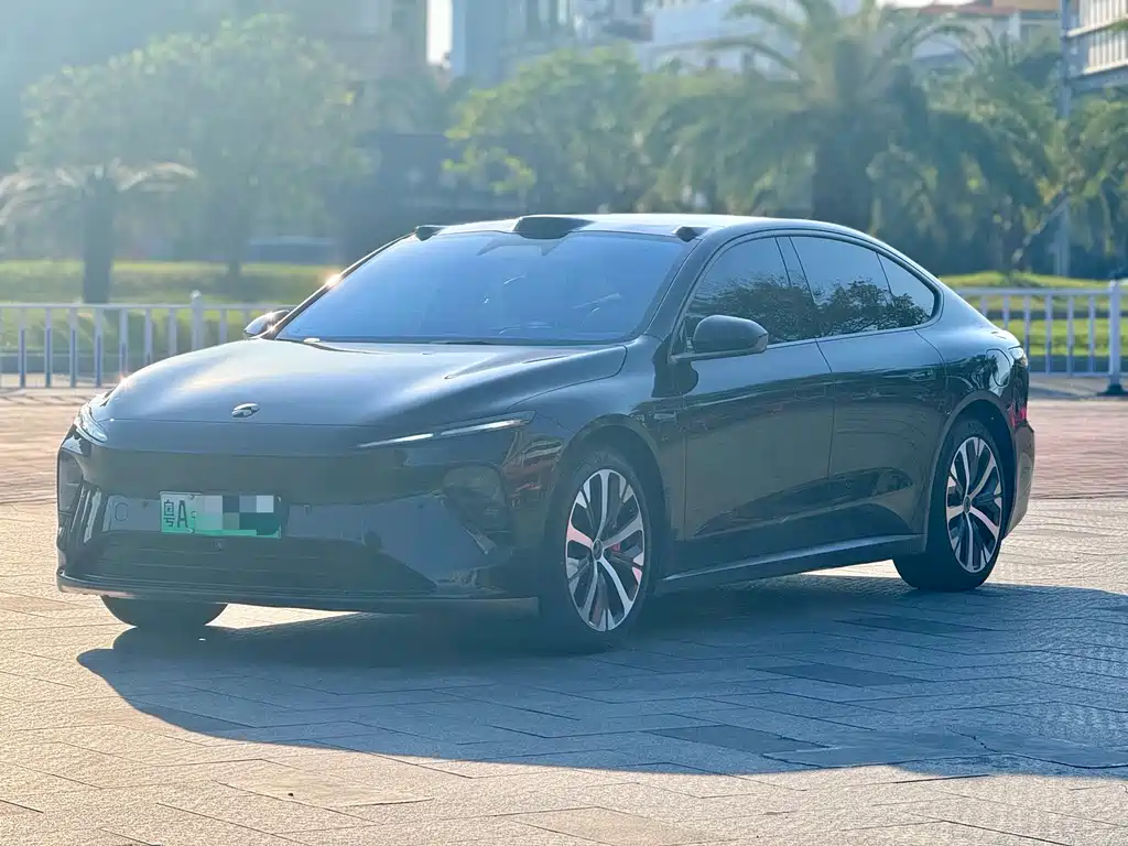 NIO NIO ET7