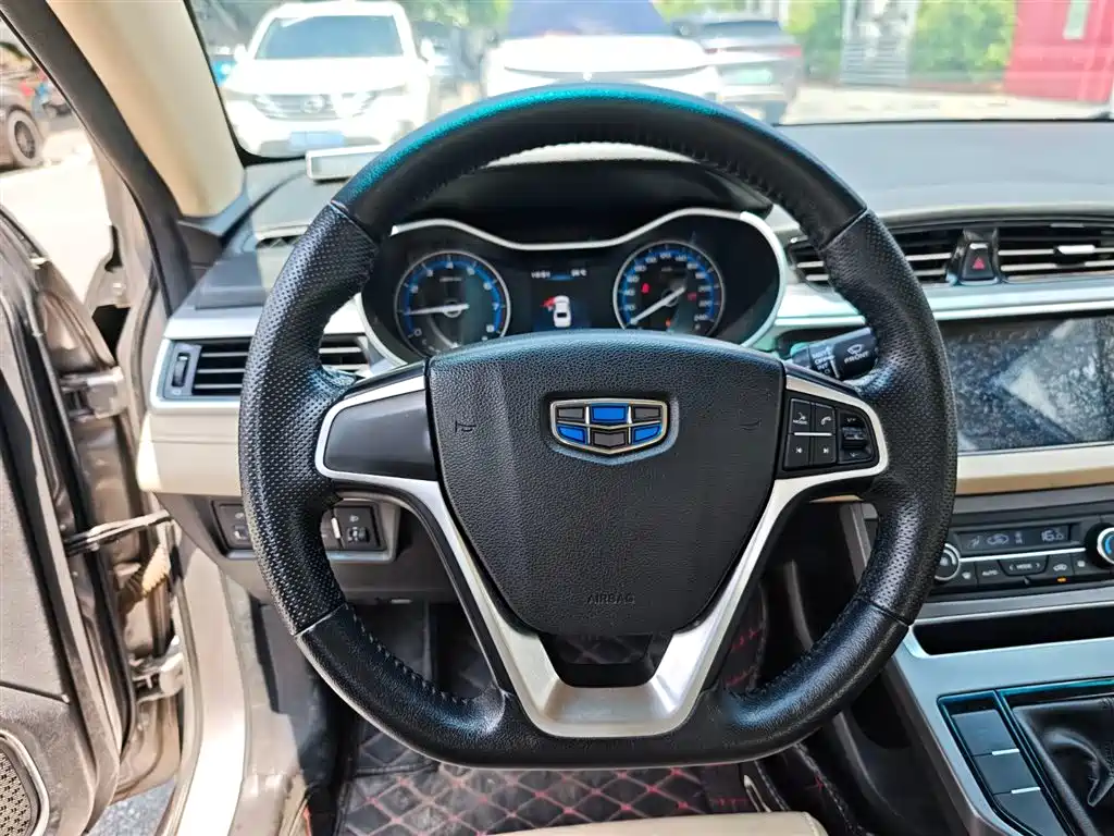 Geely Emgrand — фотографии объявления, Фото 13
