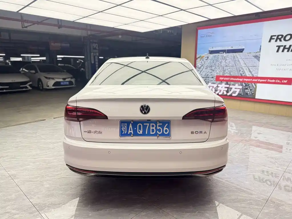 Volkswagen Bora — миниатюра 6
