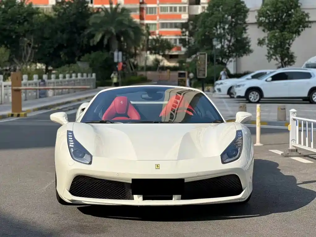 Ferrari 488 — миниатюра 2