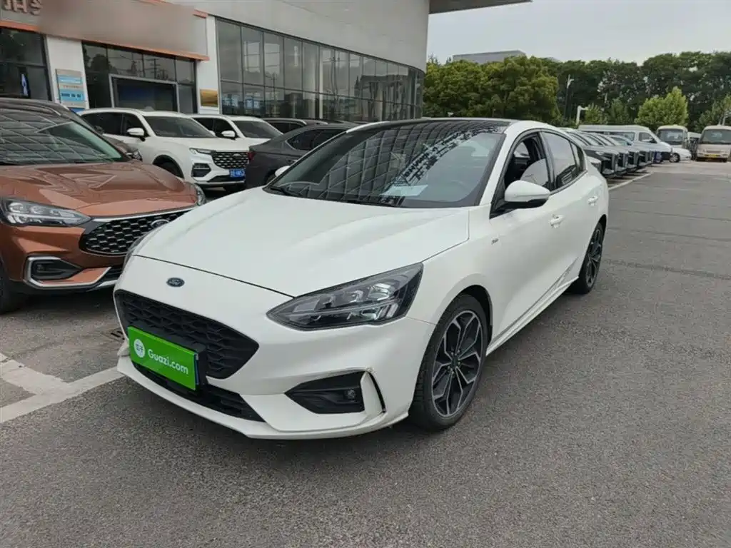 Ford Focus 2021