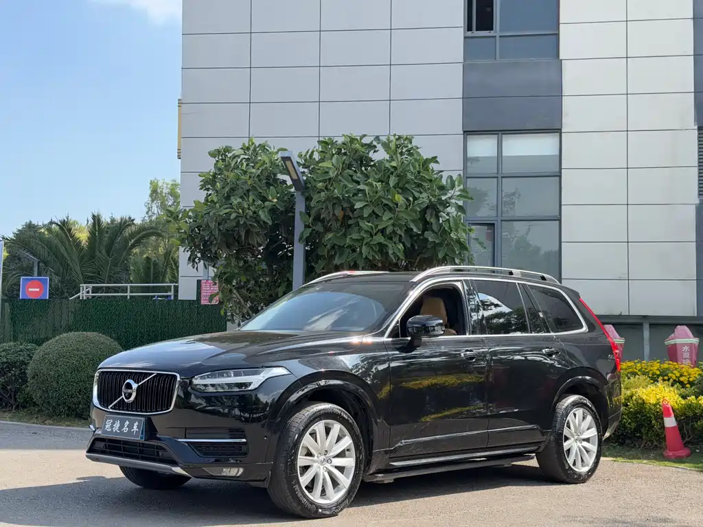 Volvo XC90 2016