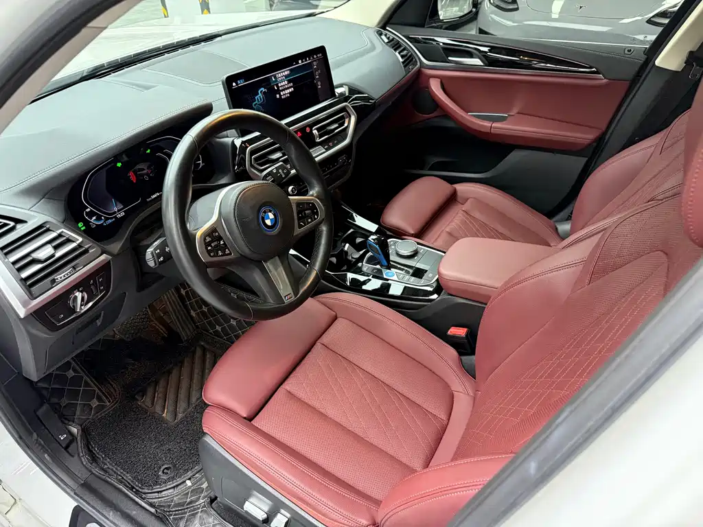 BMW iX3 — миниатюра 6