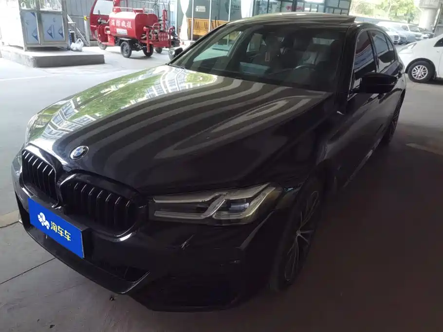 BMW 5 Series 2021