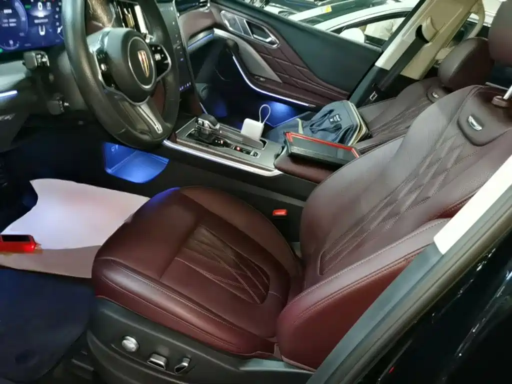 Hongqi Hongqi HS7 PHEV — миниатюра 15