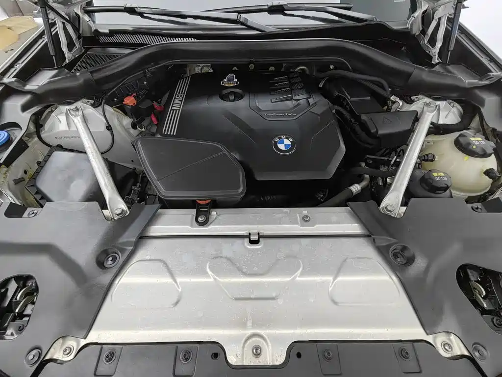 BMW X3 — миниатюра 6