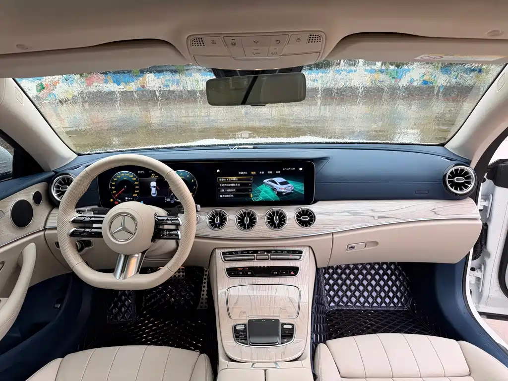 Mercedes-Benz E-Class (Import) — миниатюра 13
