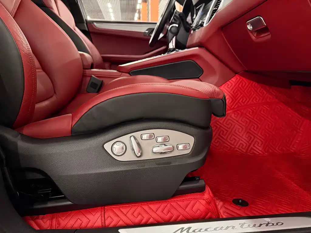 Porsche Macan — миниатюра 22