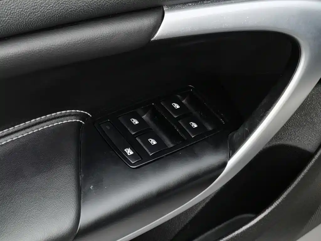 Buick Regal — миниатюра 9