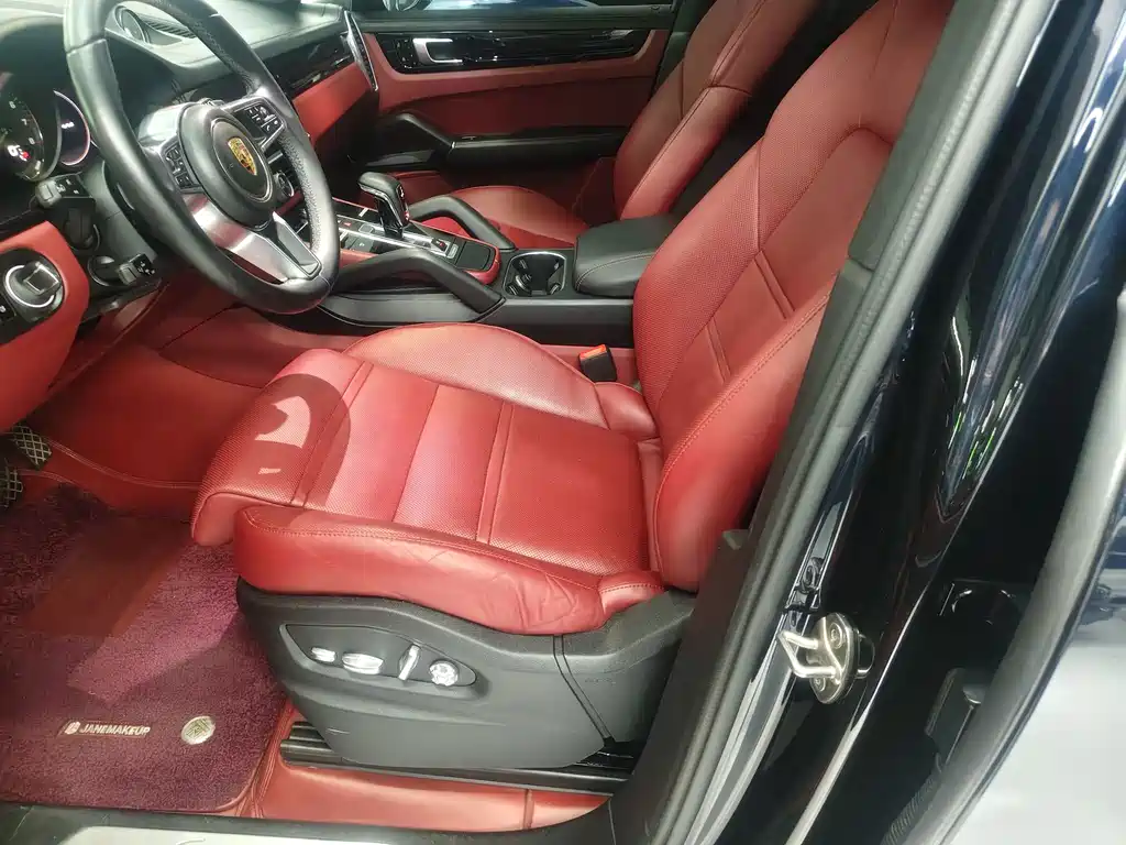 Porsche Cayenne Hybrid — миниатюра 5