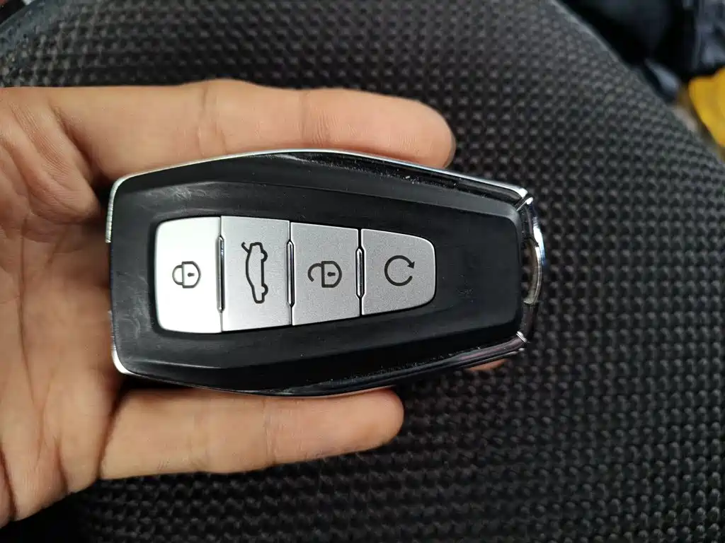 Geely Xingyue L — миниатюра 12
