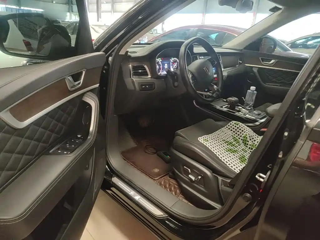 Hongqi Hongqi HS7 — миниатюра 16