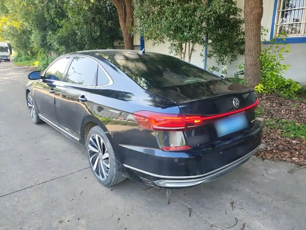 Volkswagen Passat — миниатюра 5