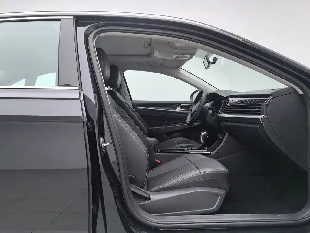 Volkswagen Passat — миниатюра 23