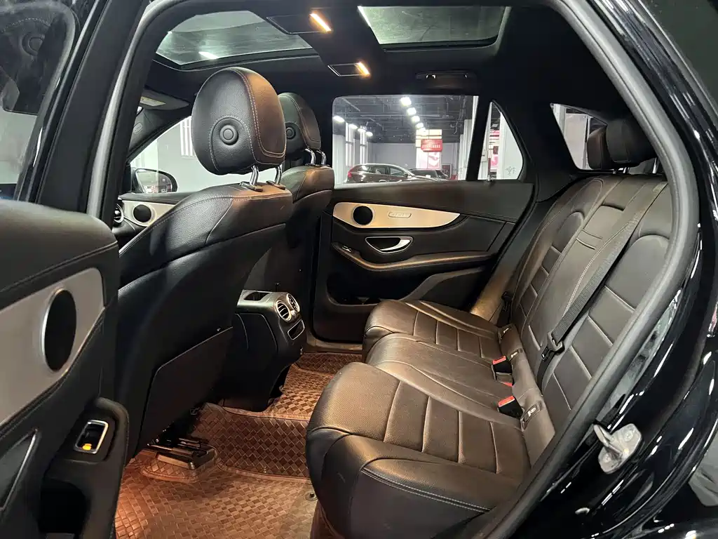 Mercedes-Benz GLC — миниатюра 13