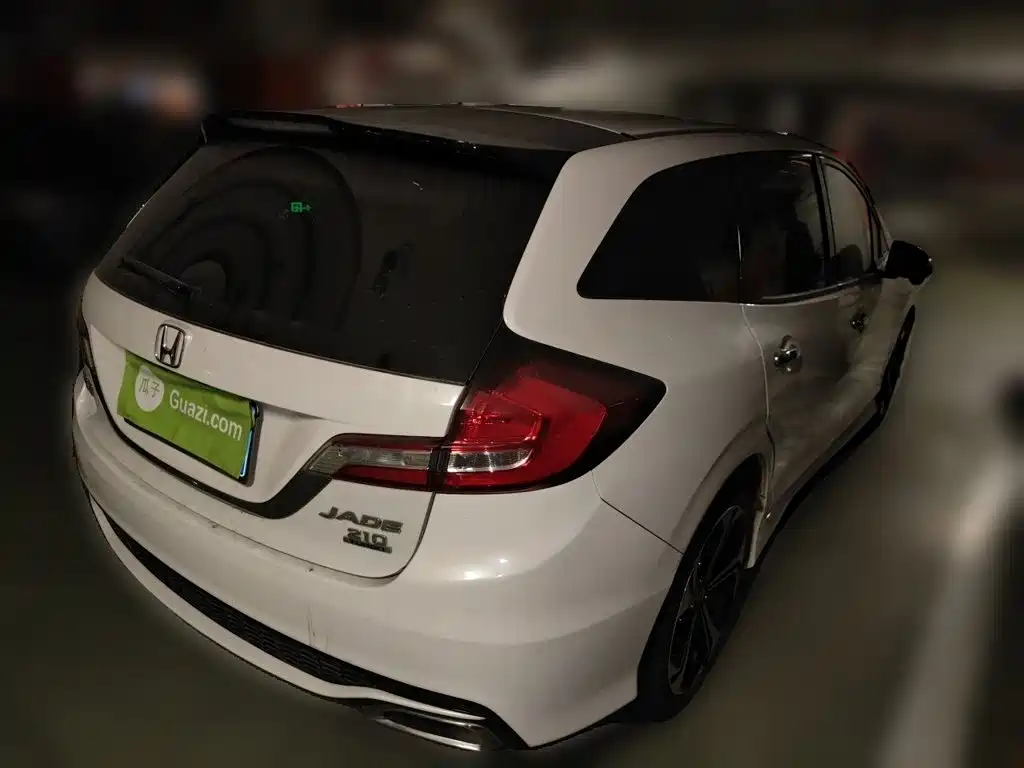 Honda Jade — миниатюра 5