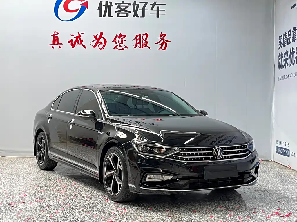 Volkswagen Magotan 2023 200 330TSI DSG Luxury