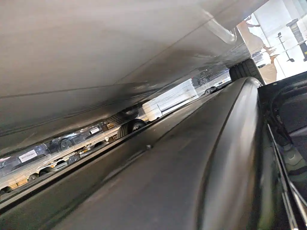 Tesla Model 3 — миниатюра 22