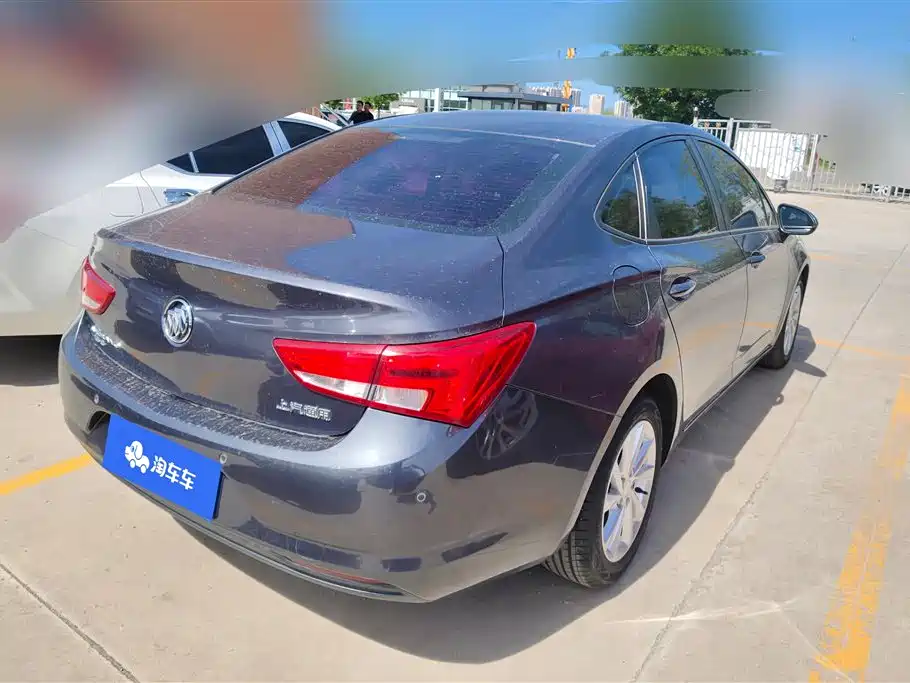 Buick Verano 2018 15S AT Lead